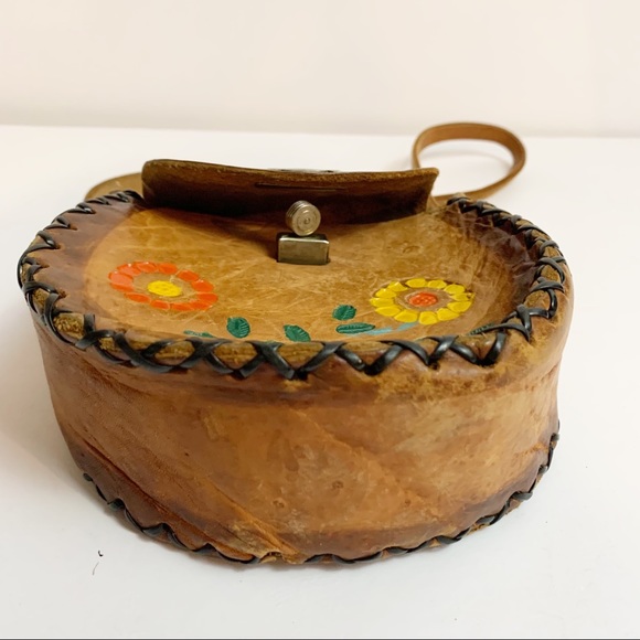 Tooled Leather Boho Hippie 70’s Small Flower Power Braided Purse Swivel Closure - Picture 7 of 13